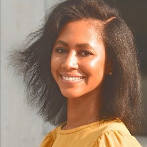 Meet your Posher, Joya